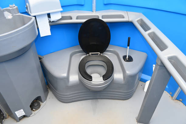 Best Wedding porta potty rental  in Desnso, CA